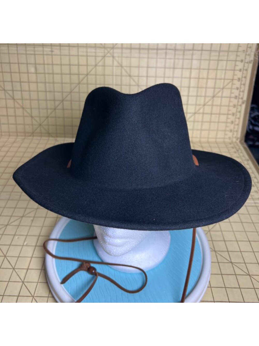 Dorfman Pacific Black Wool Felt Fedora Hat With Leather Strap